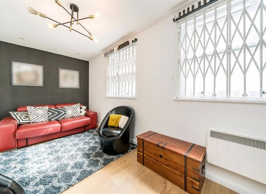 House Praed Street in City of Westminster