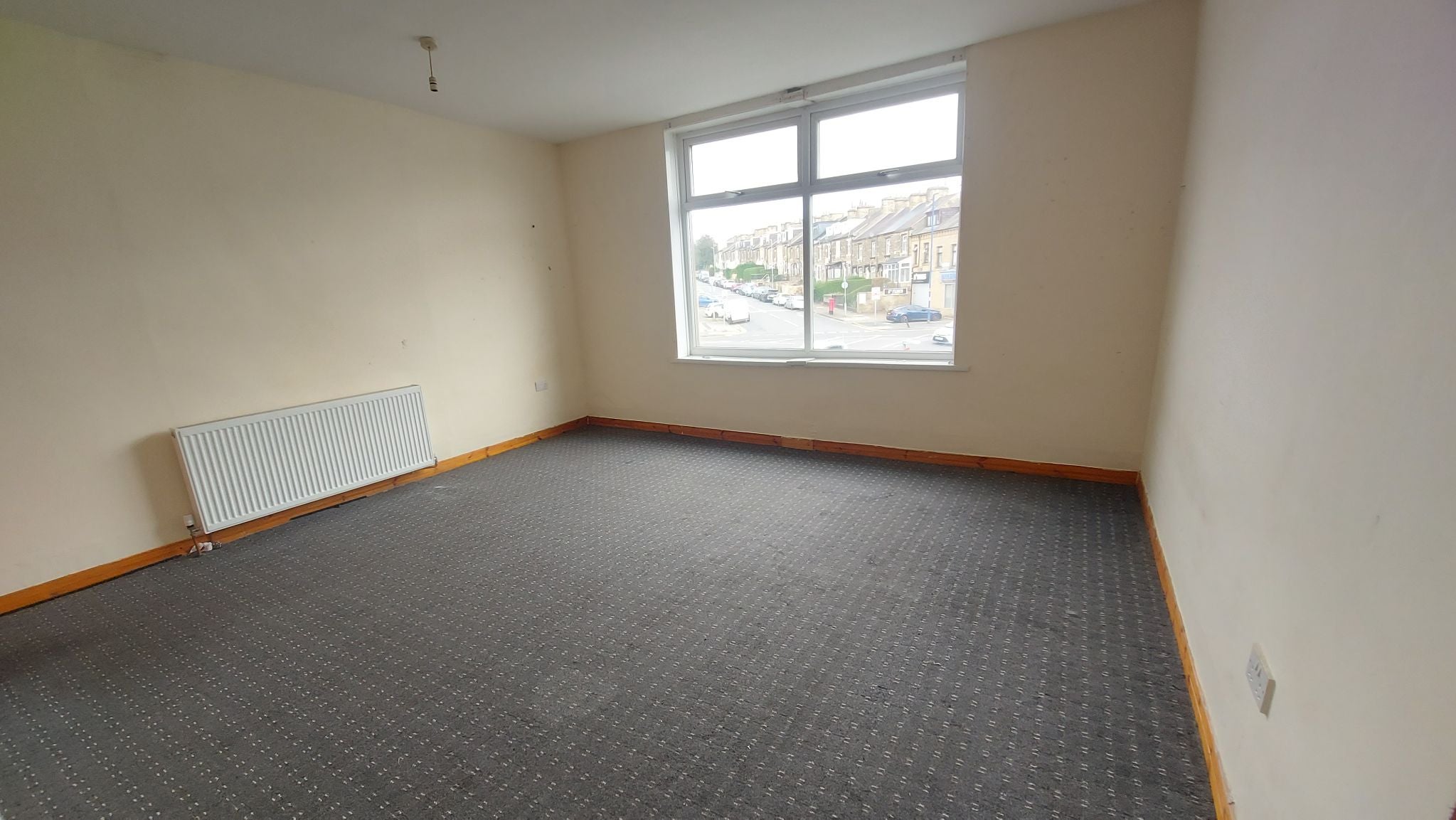 Flat Toller Lane in Bradford
