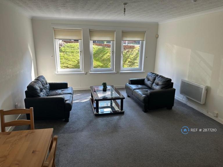 Flat Kelvinside Drive in Glasgow