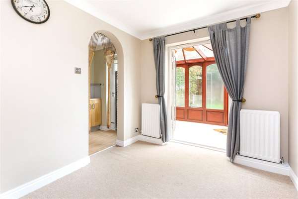 House Tanworth Close in Greater London