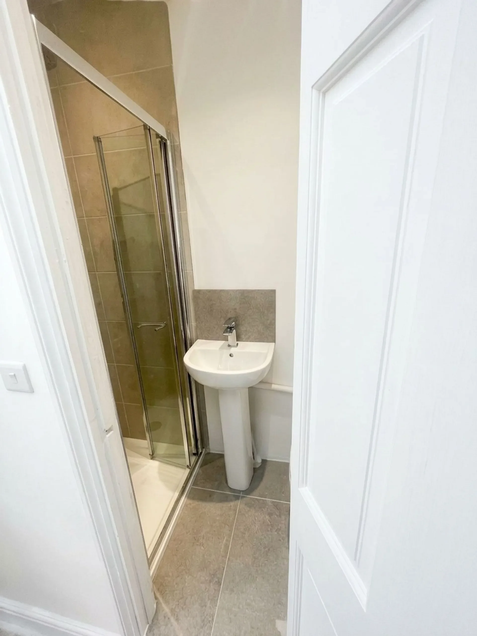 Flat Stockwell Road in Greater London