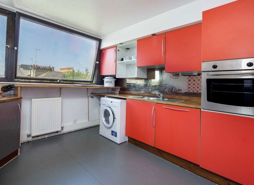 Flat Rampayne Street in City of Westminster