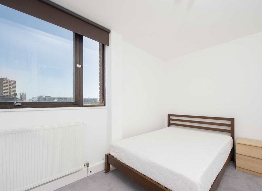 Flat Rampayne Street in City of Westminster