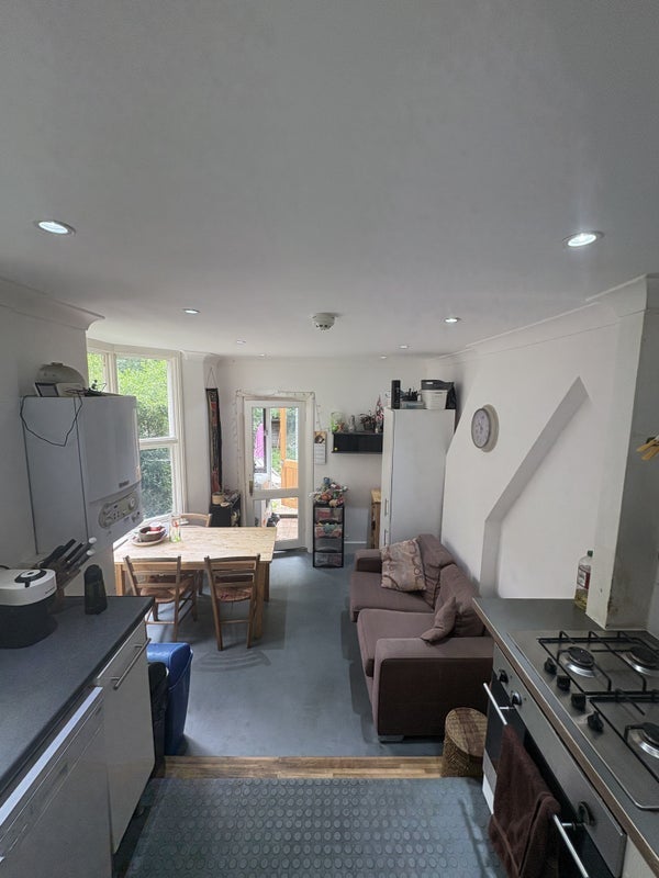 Room Wolseley Road in Greater London