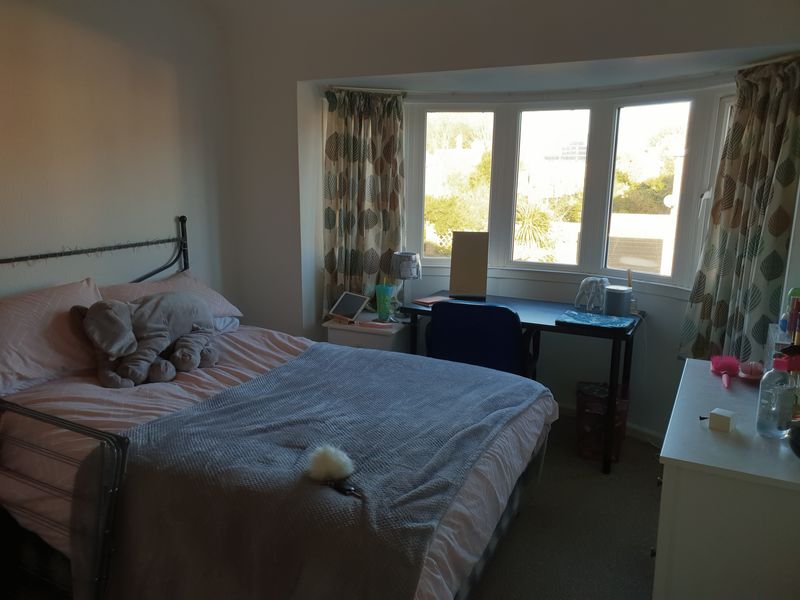 House Melrose Close in Worcester