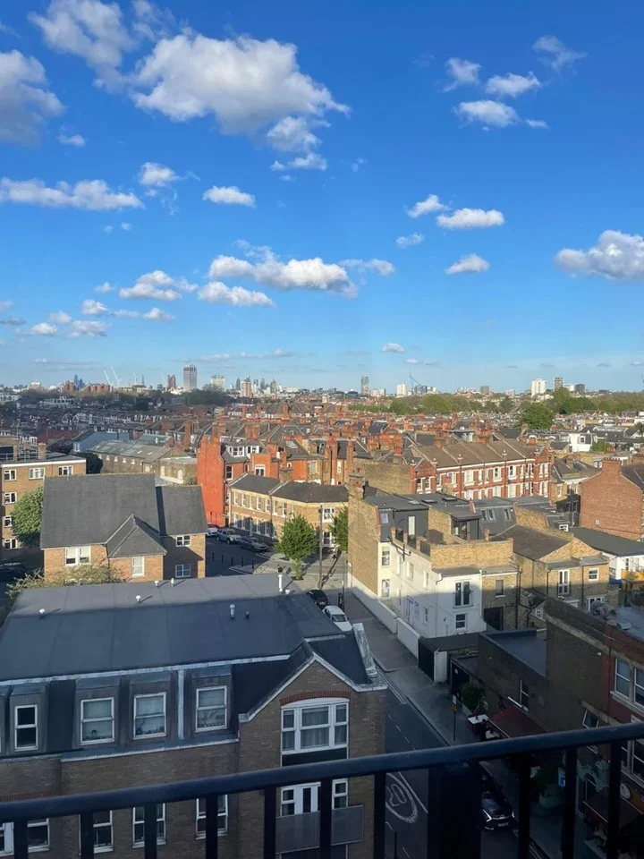 Room Fulham High Street in Greater London