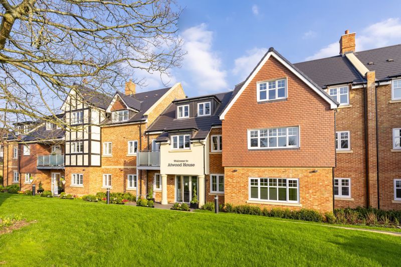 Flat Addington Road in Greater London