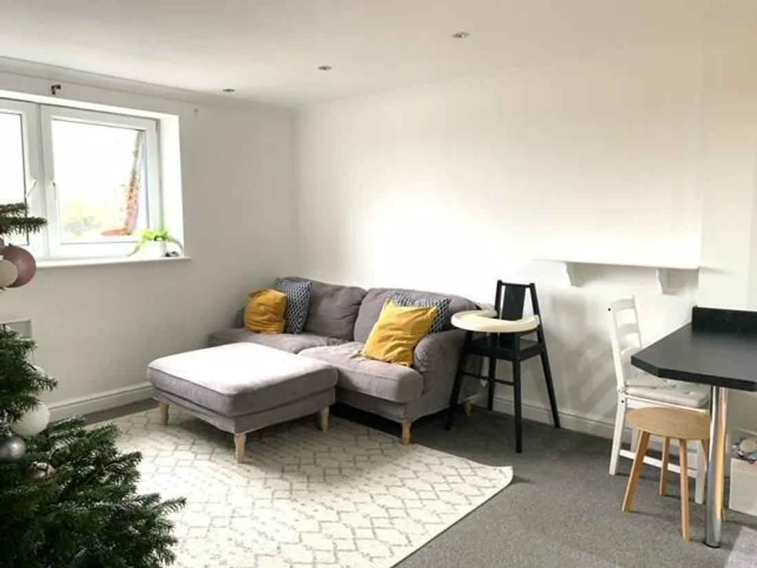 Flat Rhyd-Y-Penau Road in Cardiff