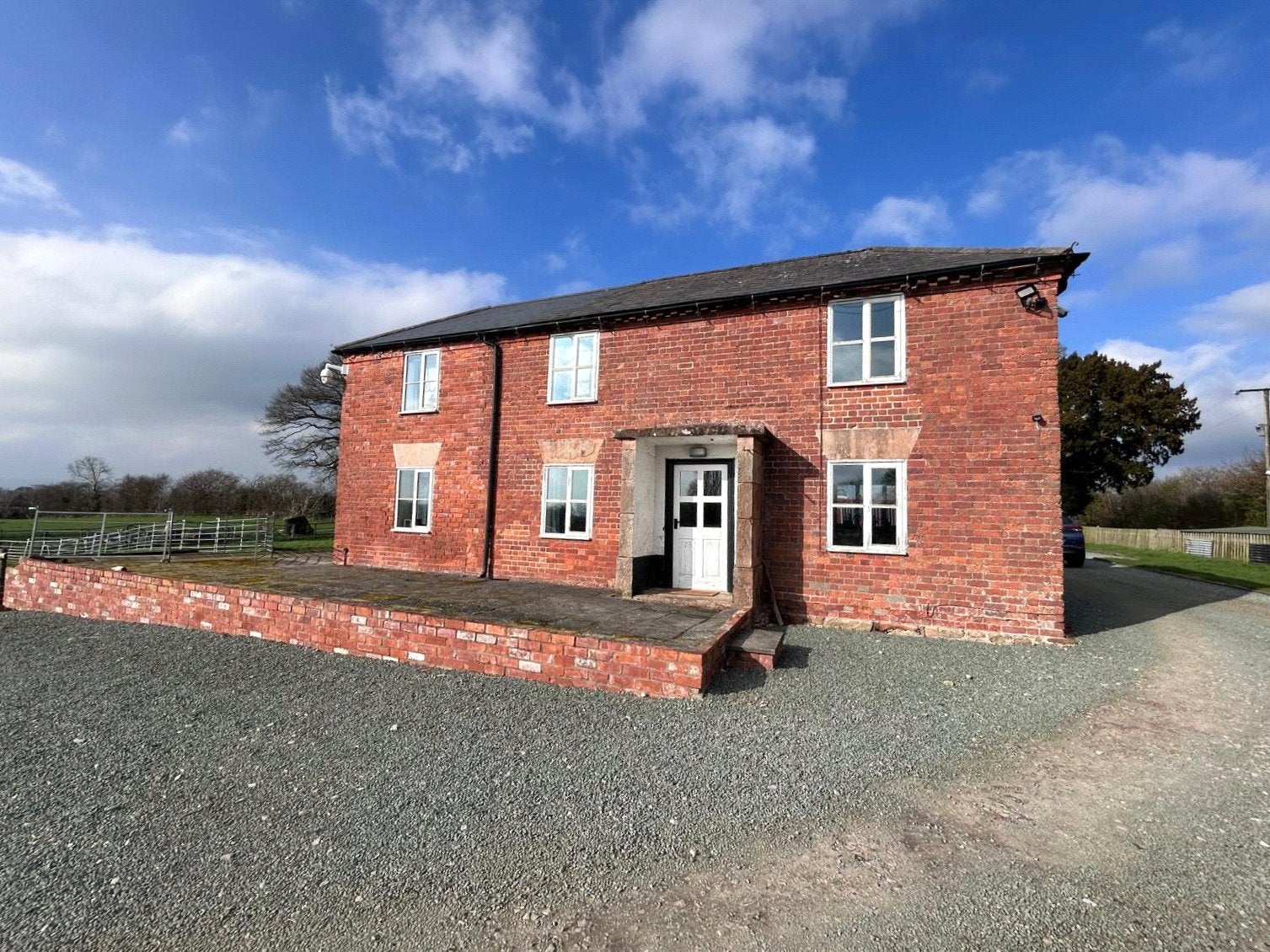 House The Wheatlands in West Felton