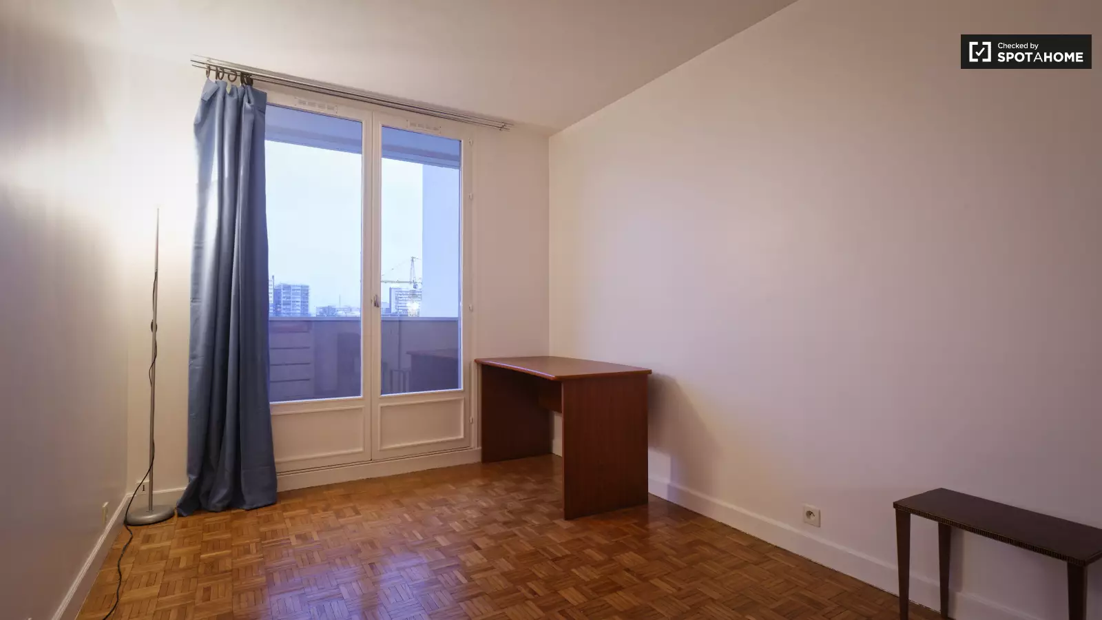 Flat Rue de la Chapelle in Paris