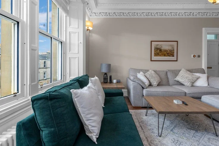 Flat Caledonian Road in City of Edinburgh