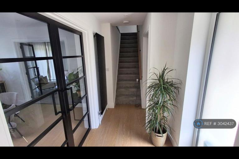 House Exeter Gardens in South Kesteven