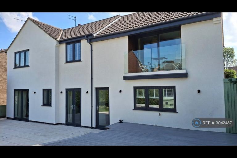 House Exeter Gardens in South Kesteven