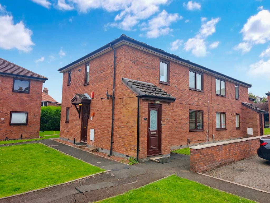 Flat Collin Place in Carlisle