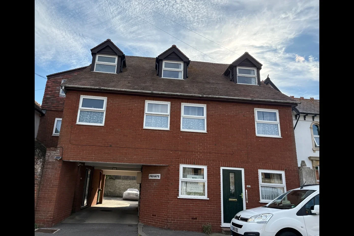 Flat Stade Street in Folkestone and Hythe District