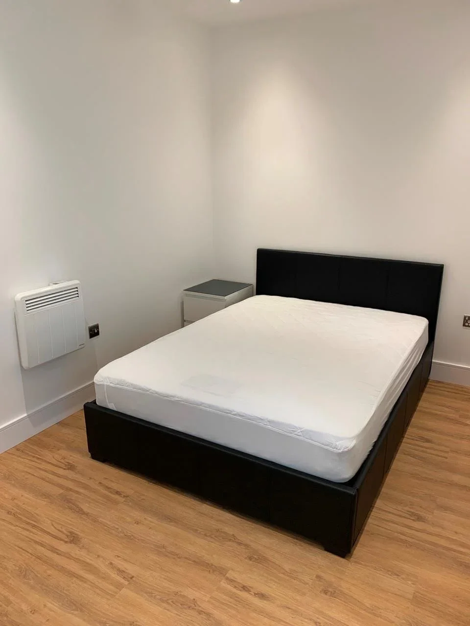 Flat West Gate in Greater London