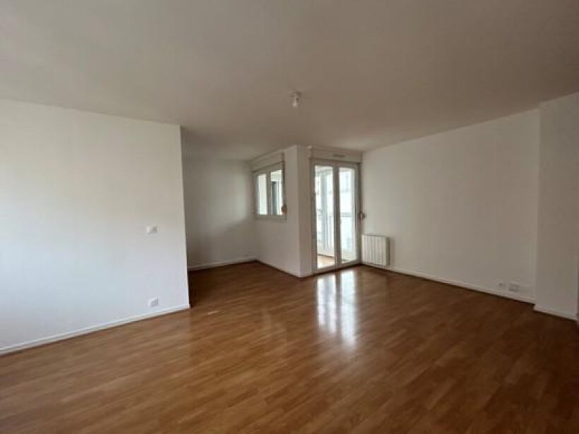 Flat Place Drouet d'Erlon in Reims