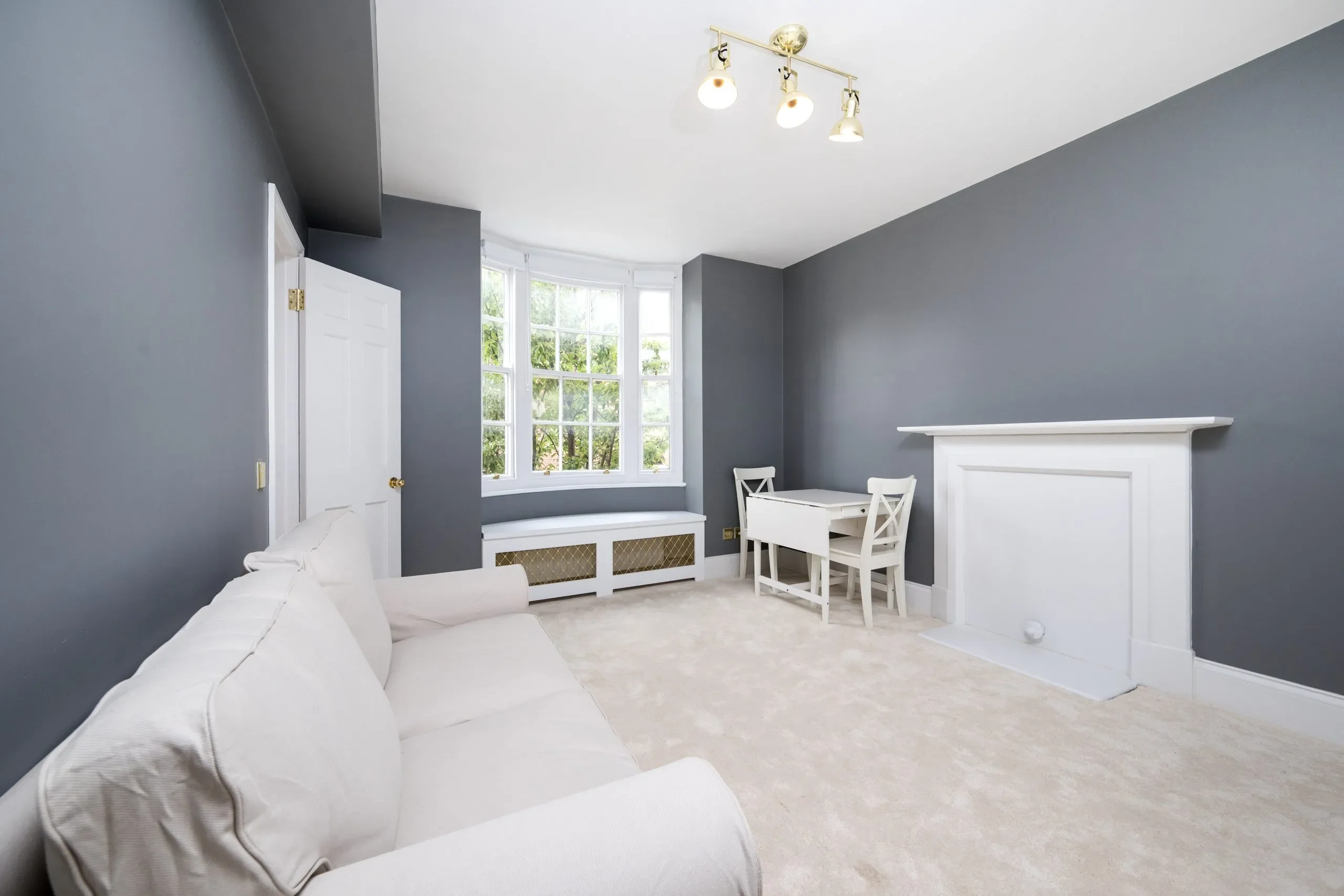 Flat Queensway in City of Westminster