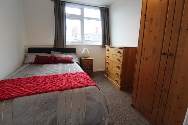 Flat Argie Road in Leeds