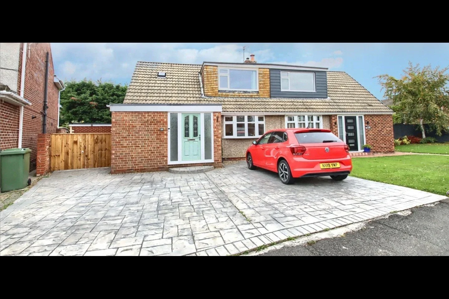 House Mayfield Crescent in Eaglescliffe