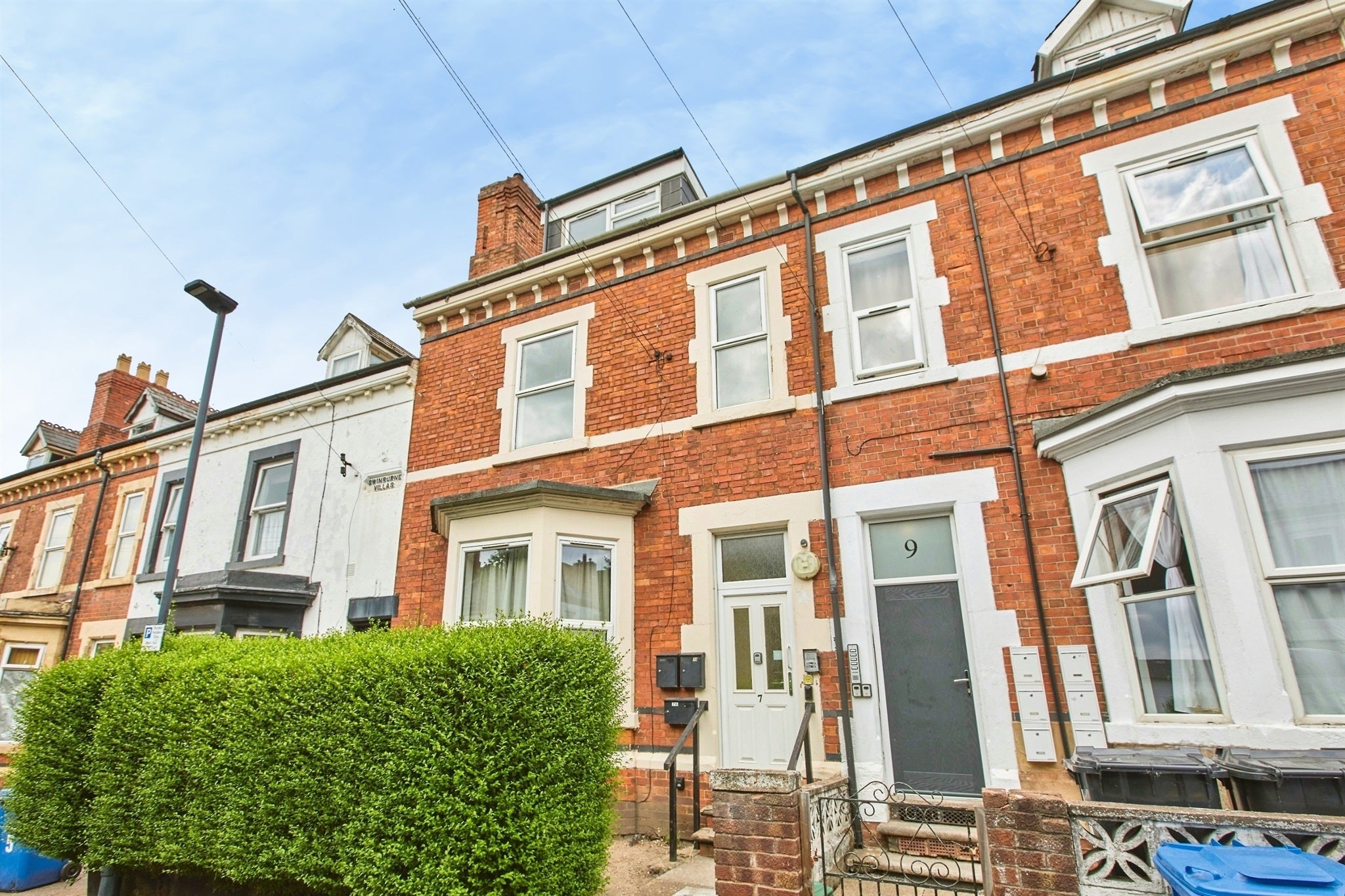 Flat Swinburne Street in Derby