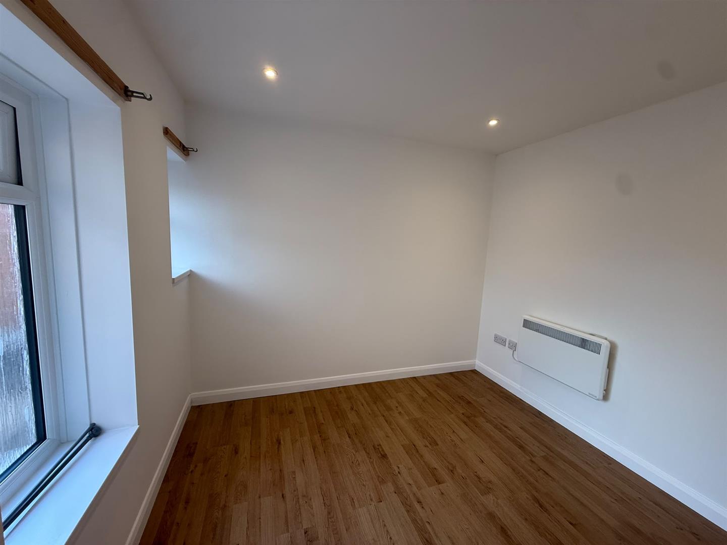 Flat Montague Street in Worthing