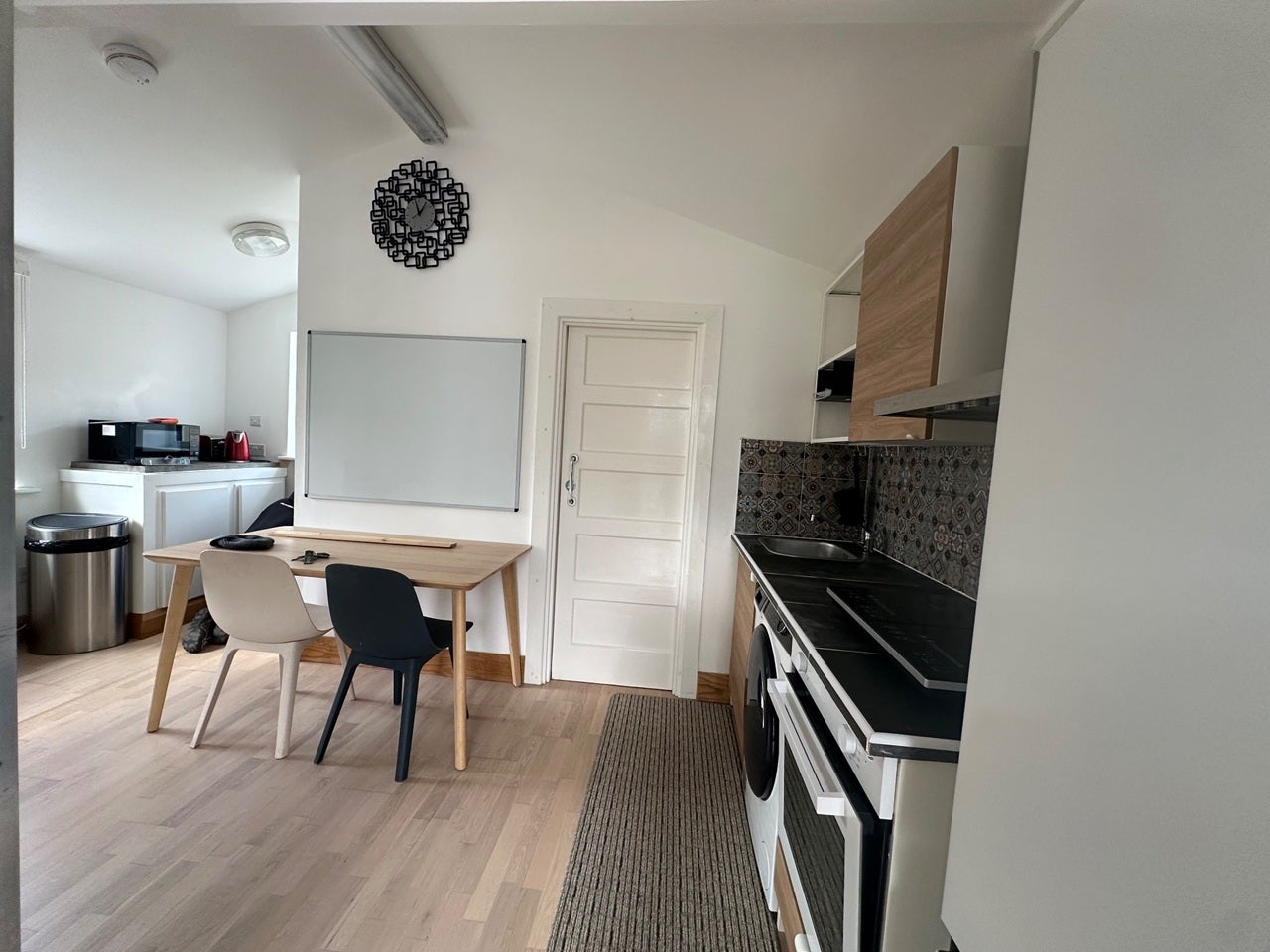 Room Crane Way in Cranfield