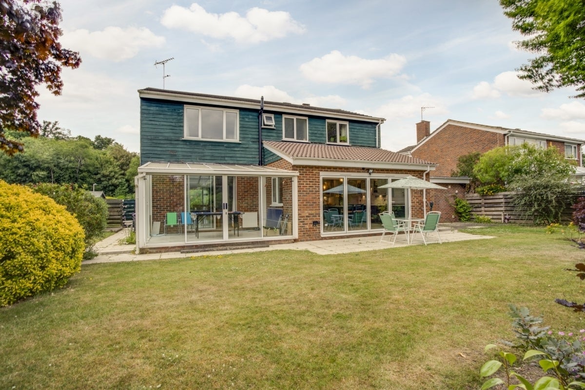 House Hoe Meadow in Beaconsfield