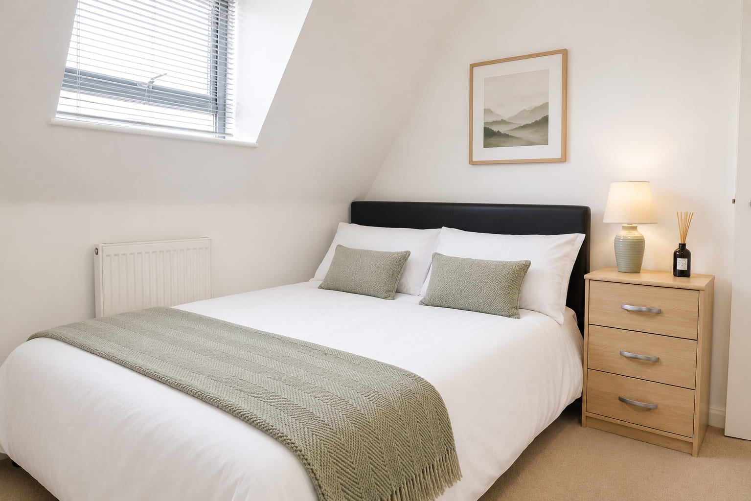 Flat Horfield Road in Bristol
