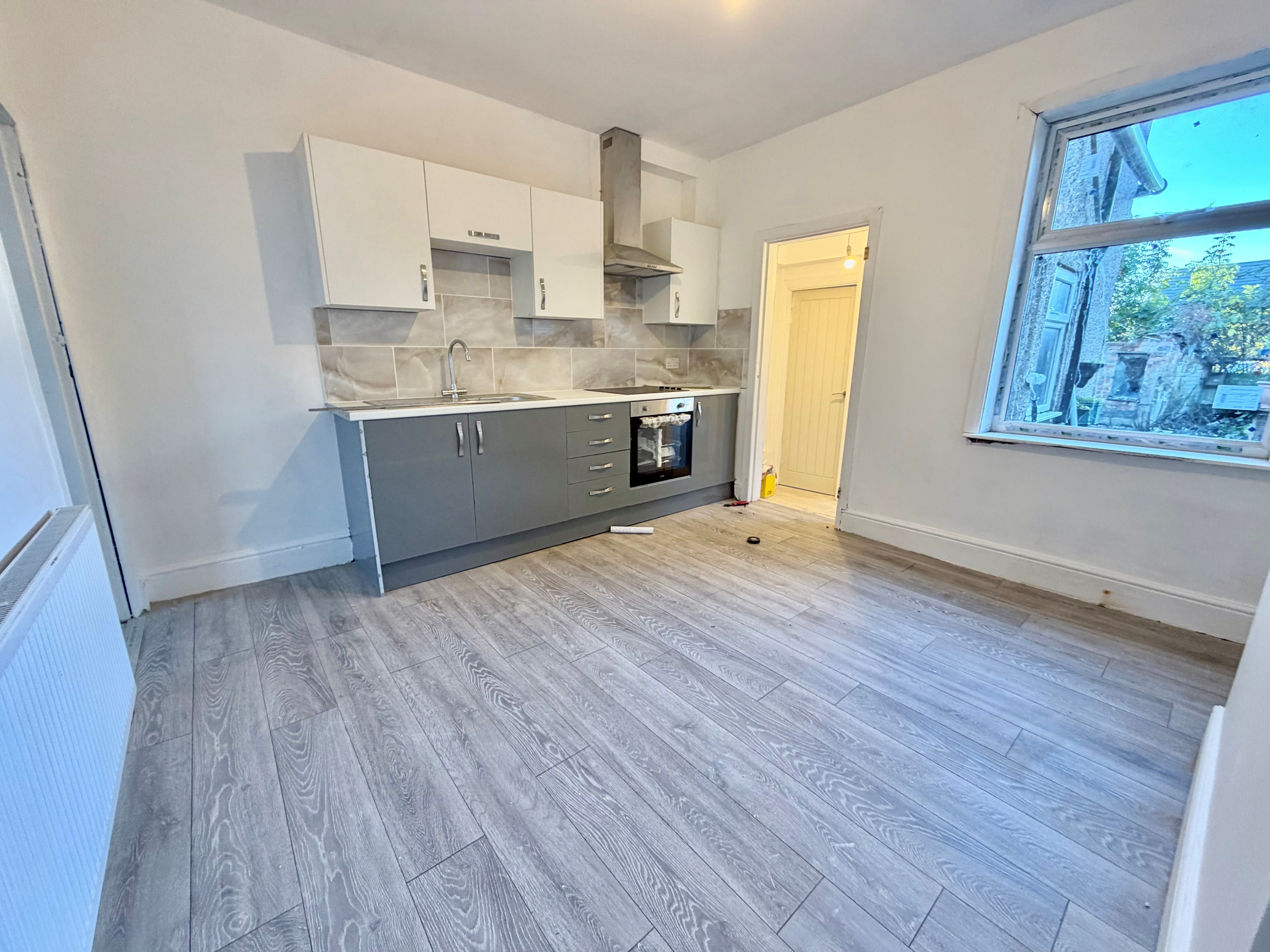 House Alfreton Road in Ashfield