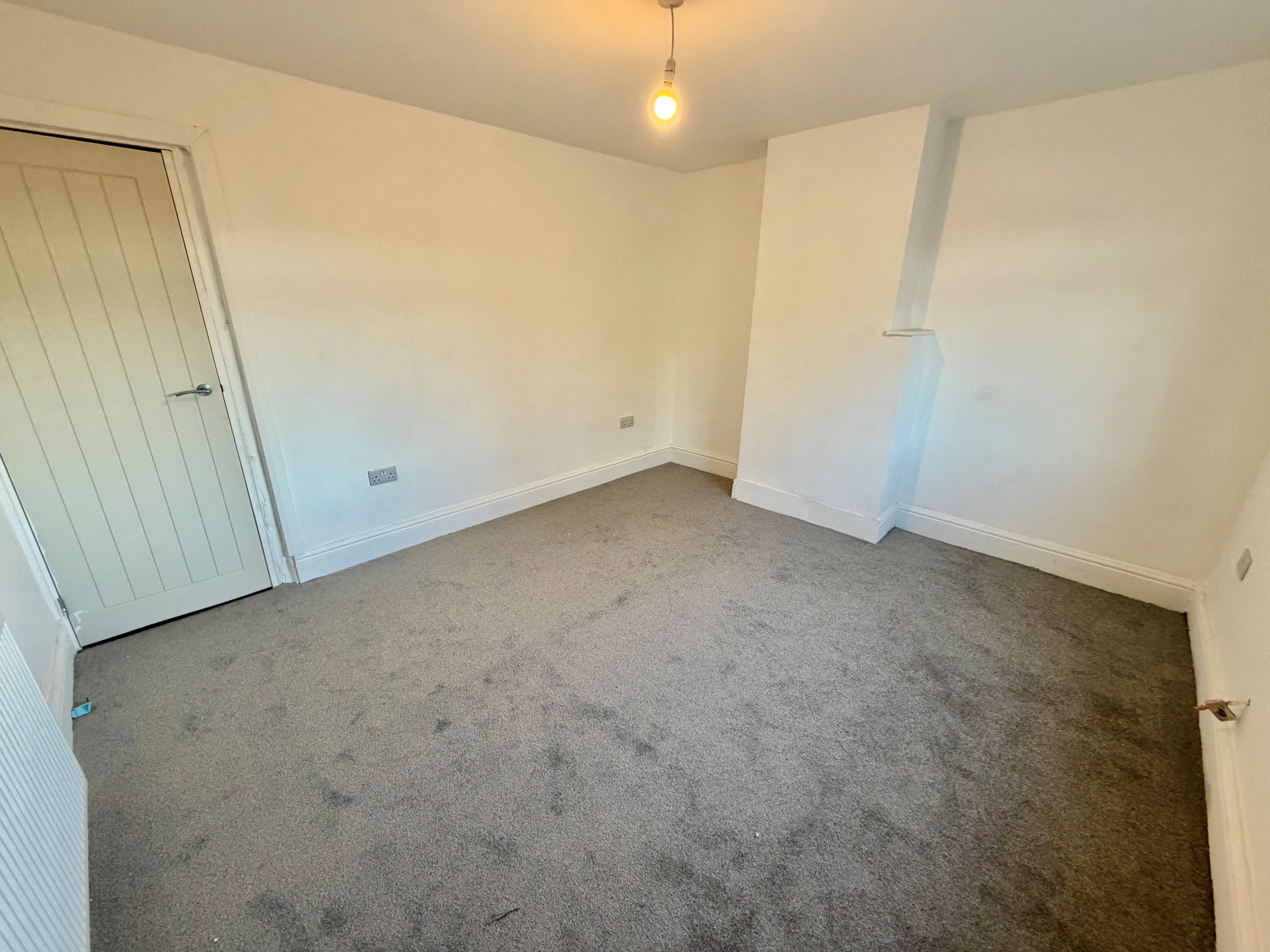 House Alfreton Road in Ashfield
