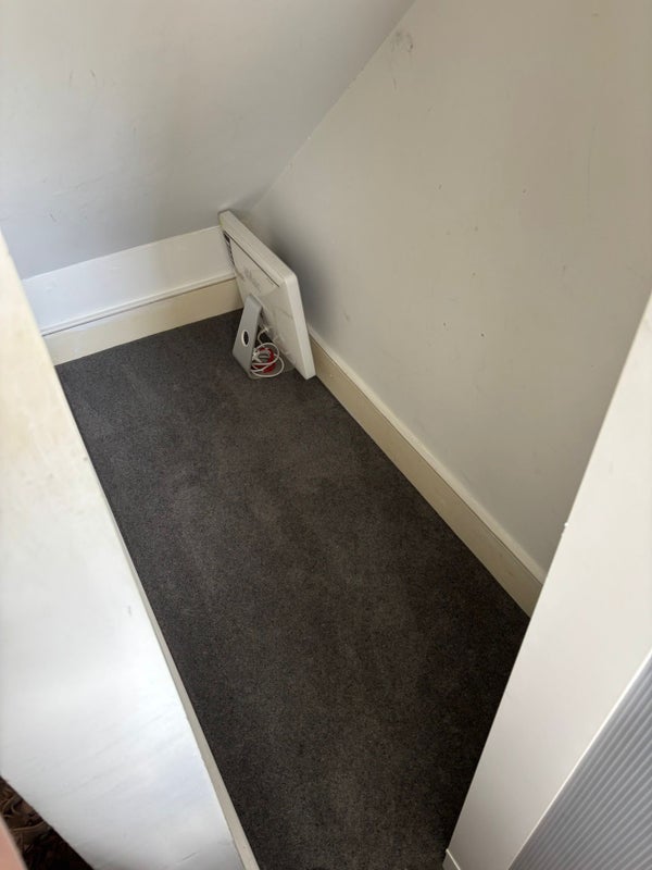 Room Jenner Road in Greater London