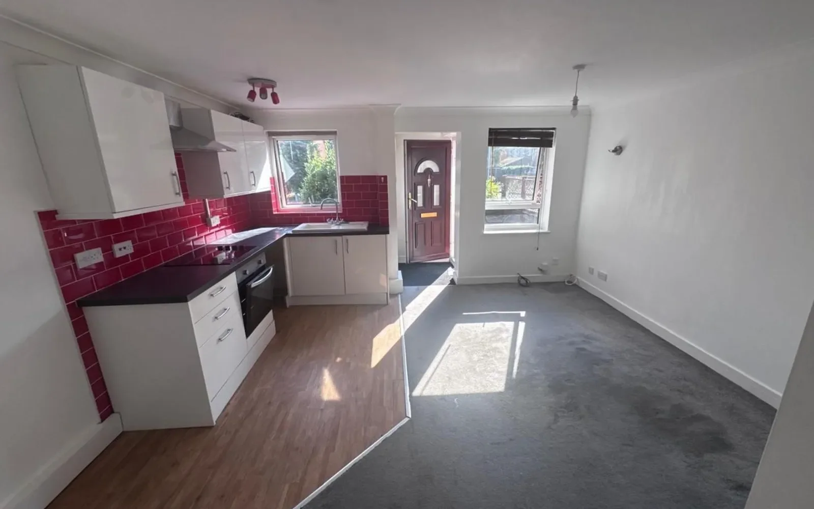Flat Mapperton Close in Poole