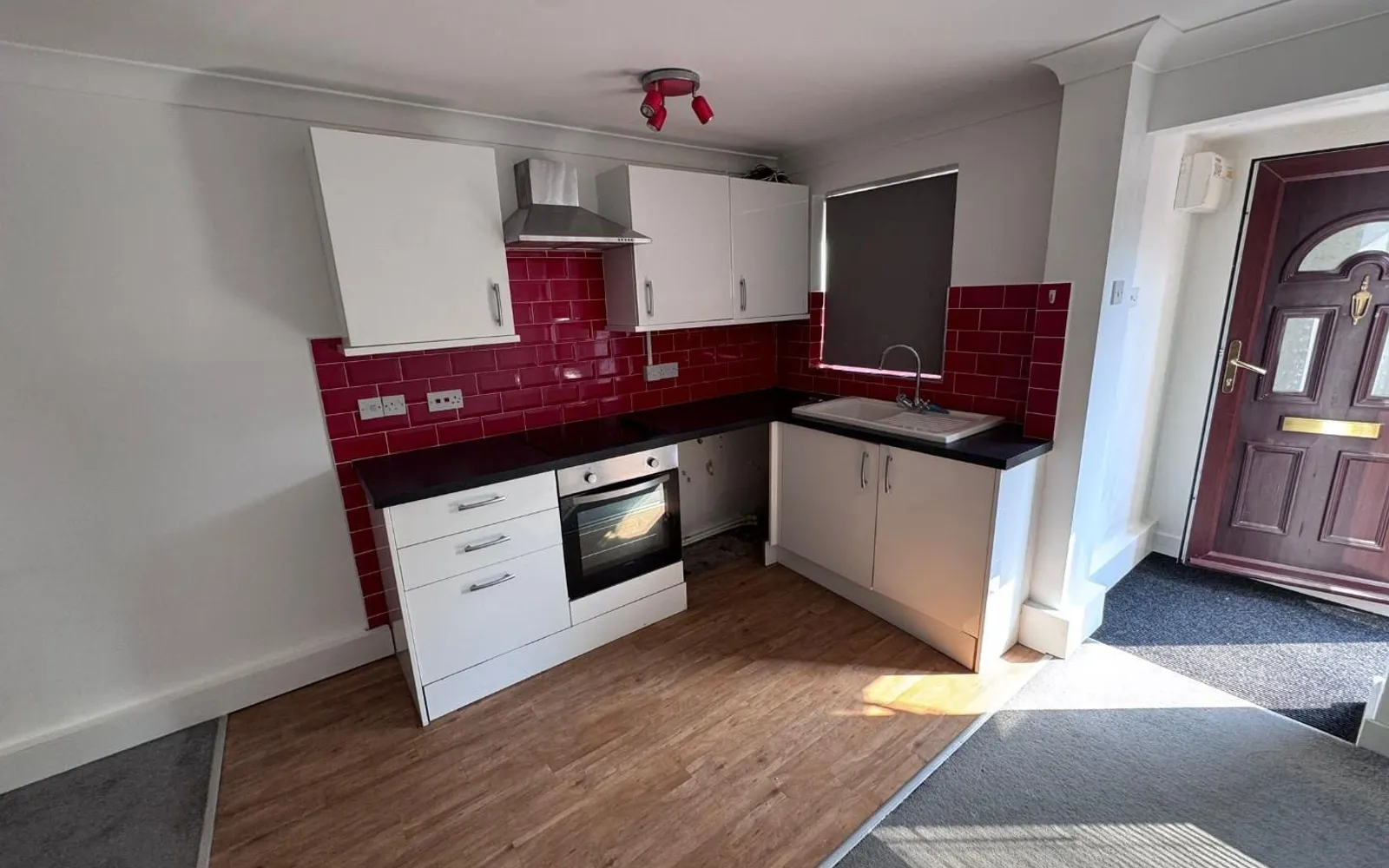 Flat Mapperton Close in Poole