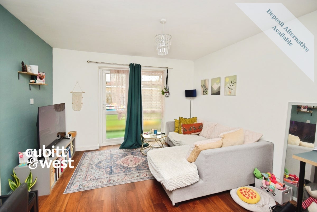 Flat Acre Lane in Greater London