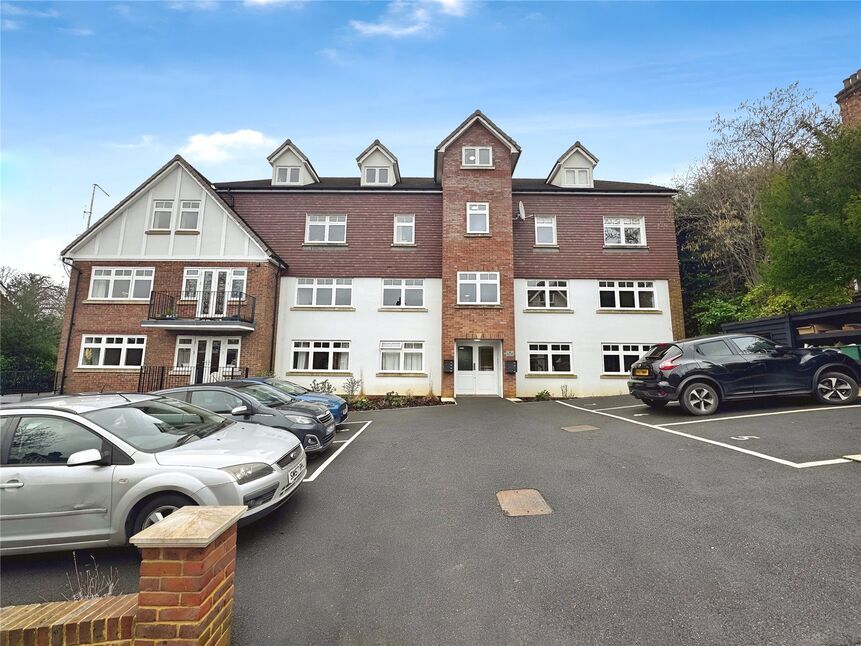 Flat Boyne Park in Tunbridge Wells