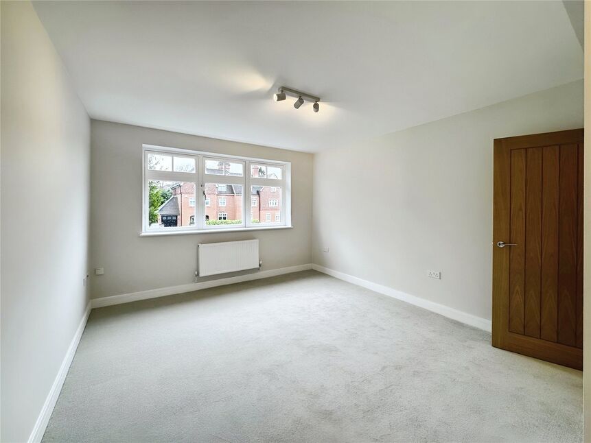Flat Boyne Park in Tunbridge Wells
