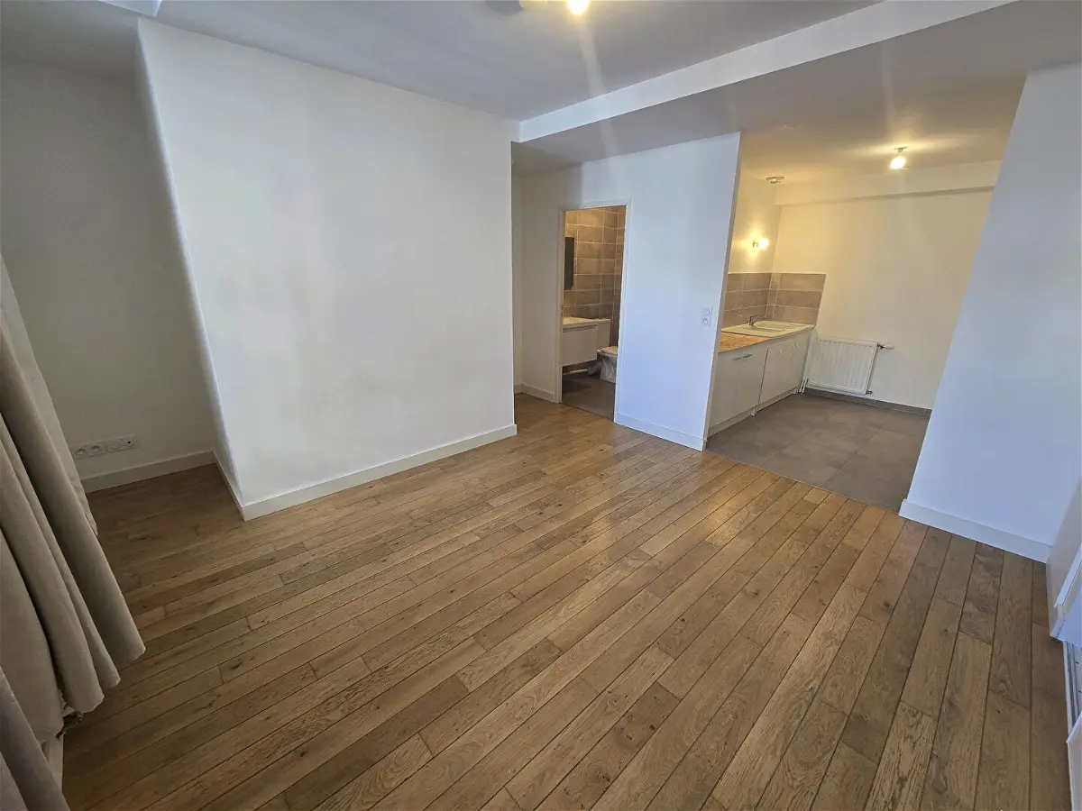 Flat Rue Champeaux in Troyes