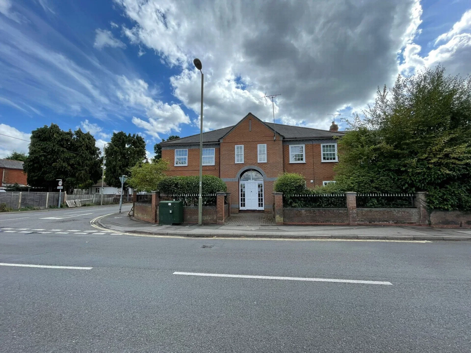 Flat Victoria Road in Rushmoor