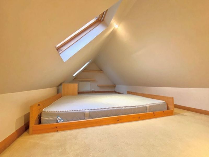 Flat Brunswick Quay in Greater London
