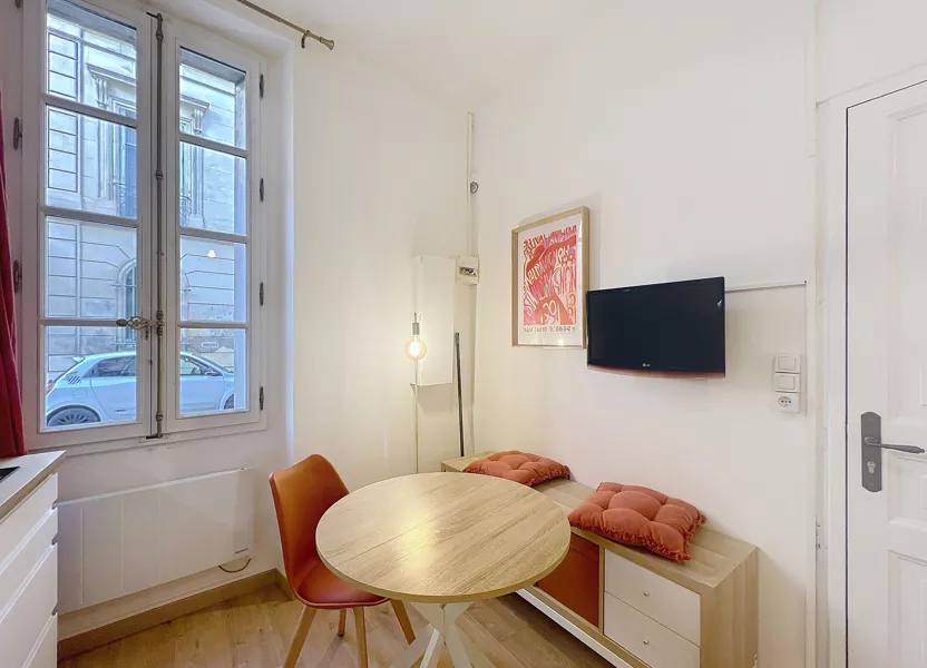 Chambre Rue Joseph Vernet à Avignon