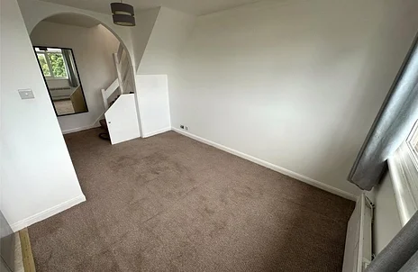 Flat Farnham Road in Slough