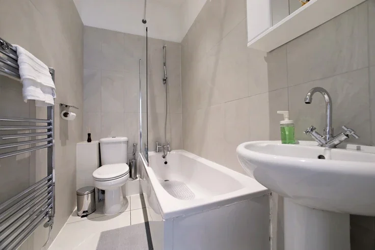 Flat Fernhead Road in City of Westminster