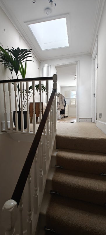 Room Old Woolwich Road in Greater London