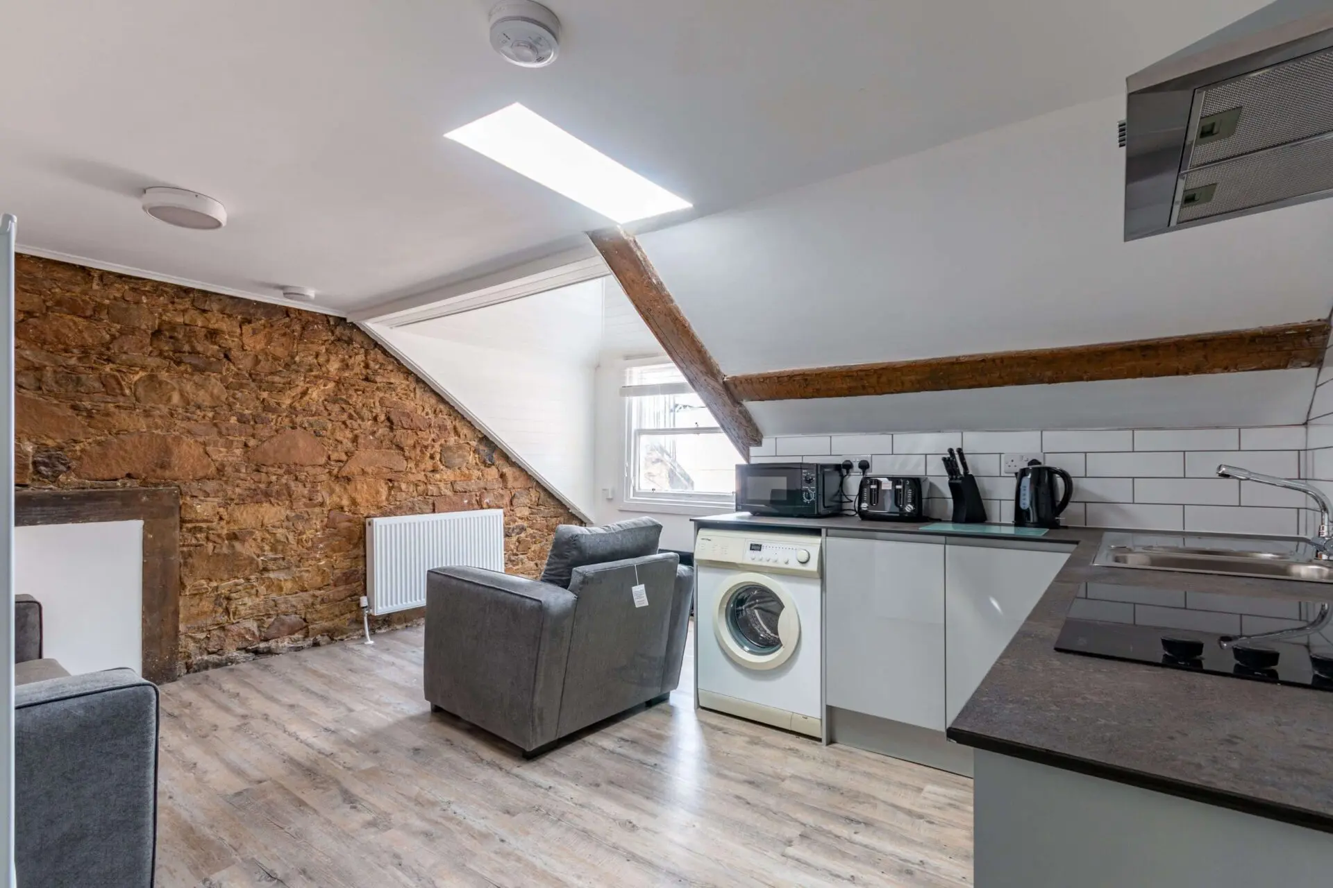 Flat Nicolson Square in City of Edinburgh