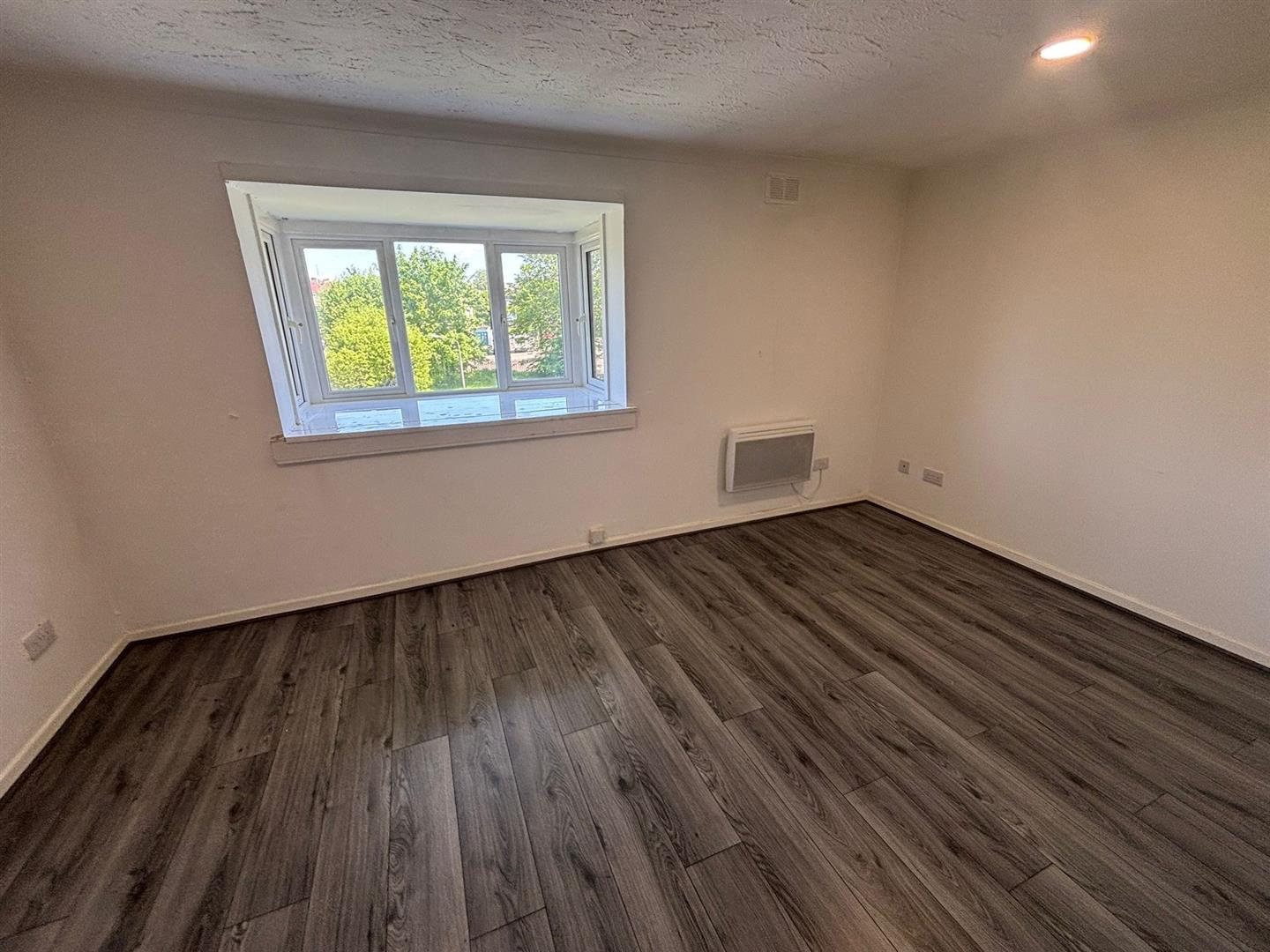 Flat Chapelcross Avenue in Airdrie