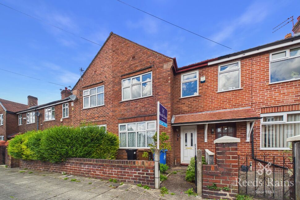 Flat Burnfield Road in Stockport