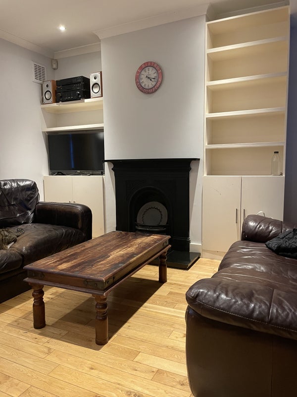 Room Marne Street in City of Westminster