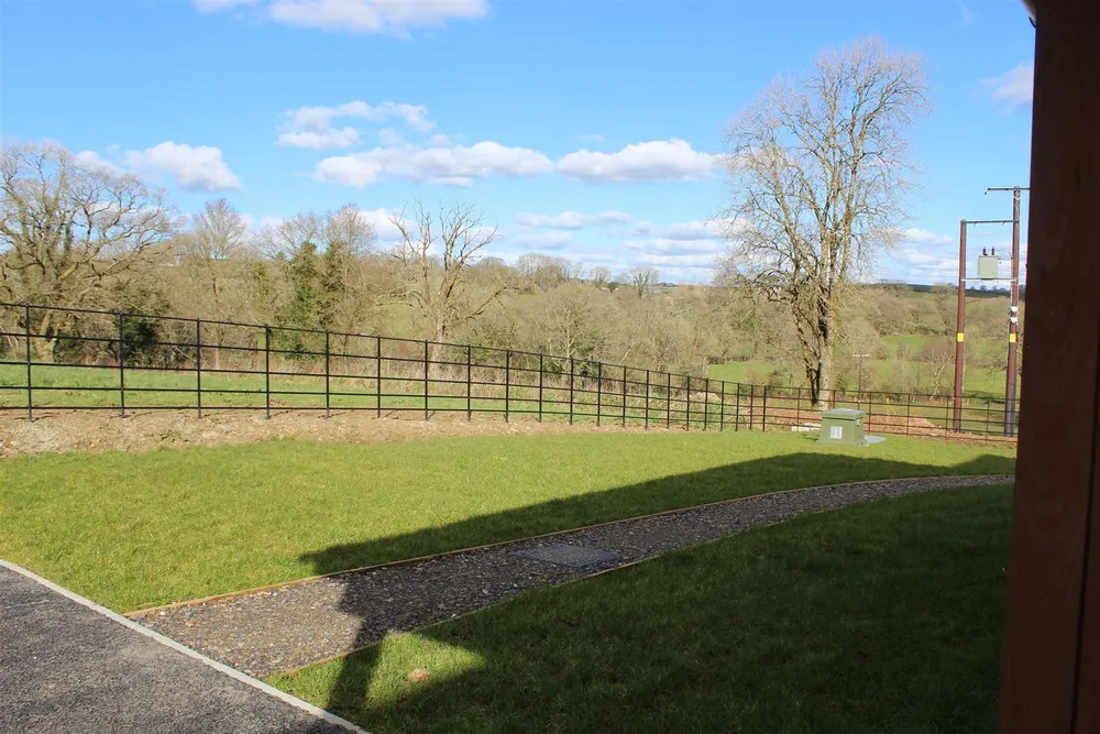 House Castle Farm in Fotheringhay