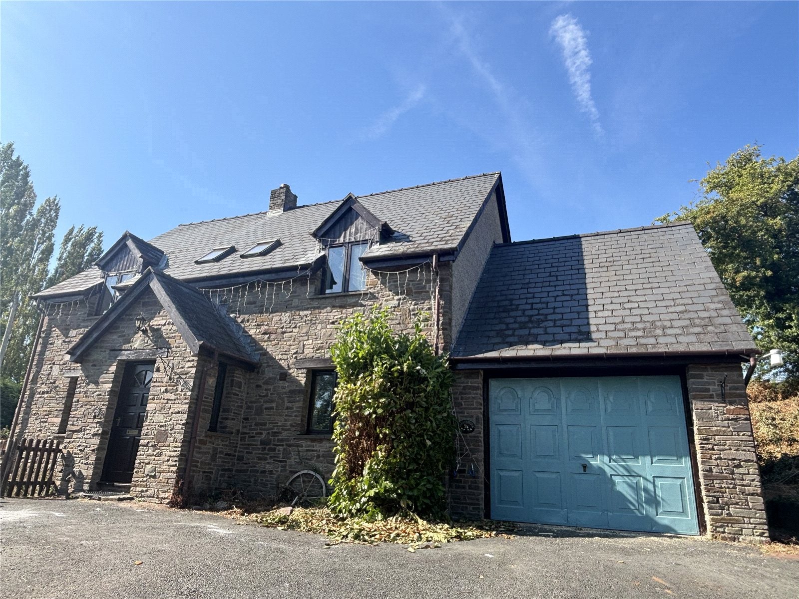 House Llanthomas Lane in Llanigon